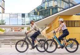 Cięższy e-bike to bezpieczniejszy e-bike? Analizujemy konstrukcje marek premium